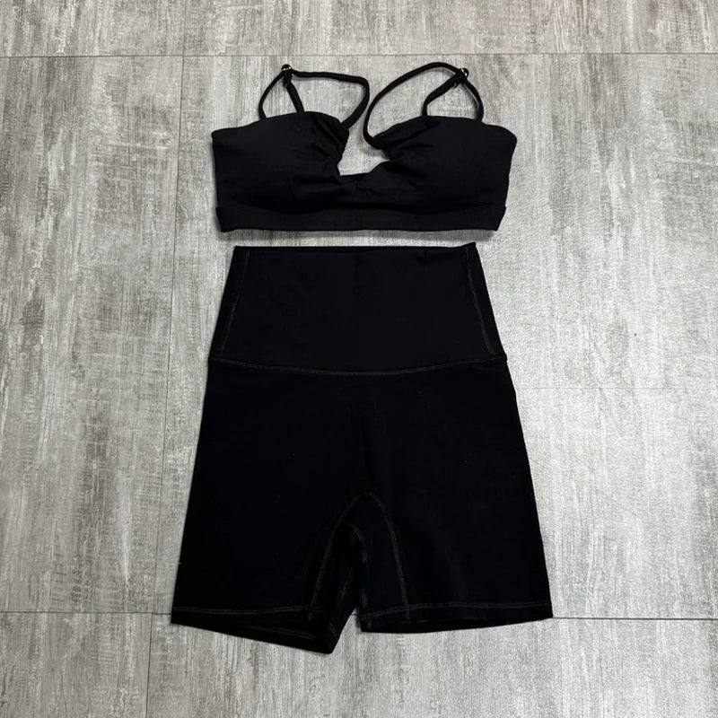Two-Piece Women's Sports Set