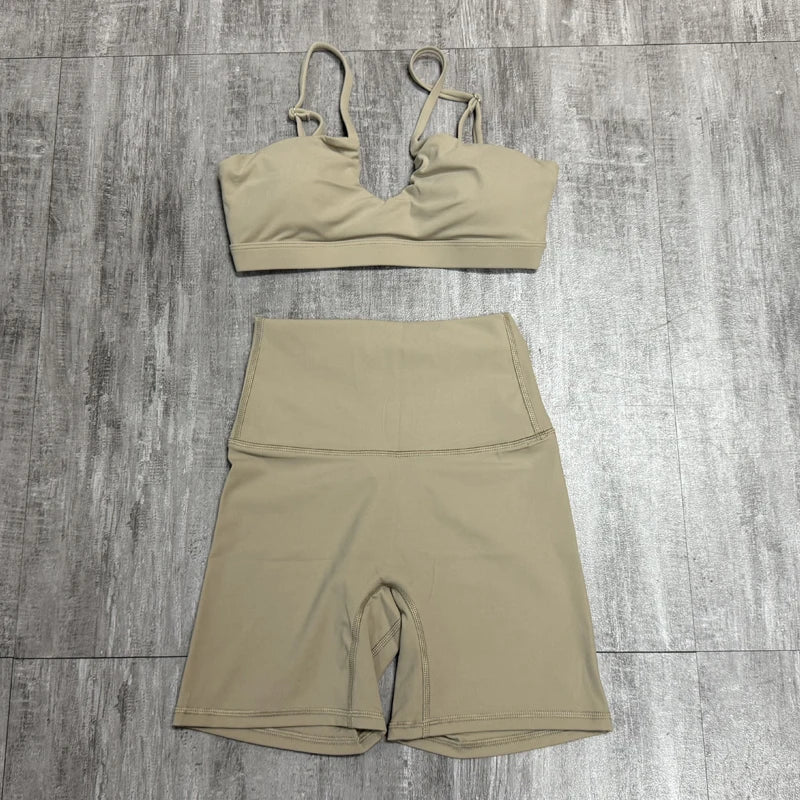 Two-Piece Women's Sports Set